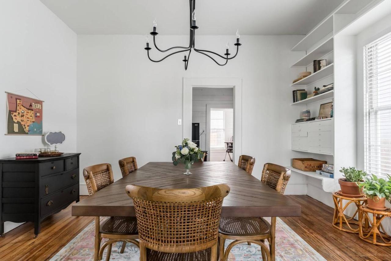 Restored 1930S Uptown Bungalow 2 Min. To Magnolia Waco Exteriör bild